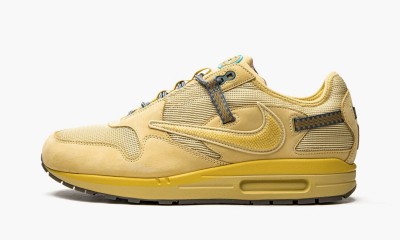 NIKEAIR MAX 1Travis Scott - Saturn Gold