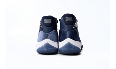 Wmns Air Jordan 11 Retro 'Navy Velvet'
