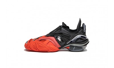 Balenciage Tyrex Sneaker Black Red